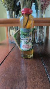 Женьшень культивированный на меду с трепангом (емк.0.5) — фото